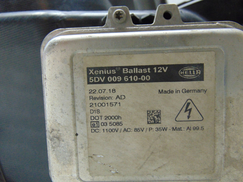 Frontscheinwerfer Mercedes-Benz Vito W639 A6398202861 Xenon Rechts oder Links