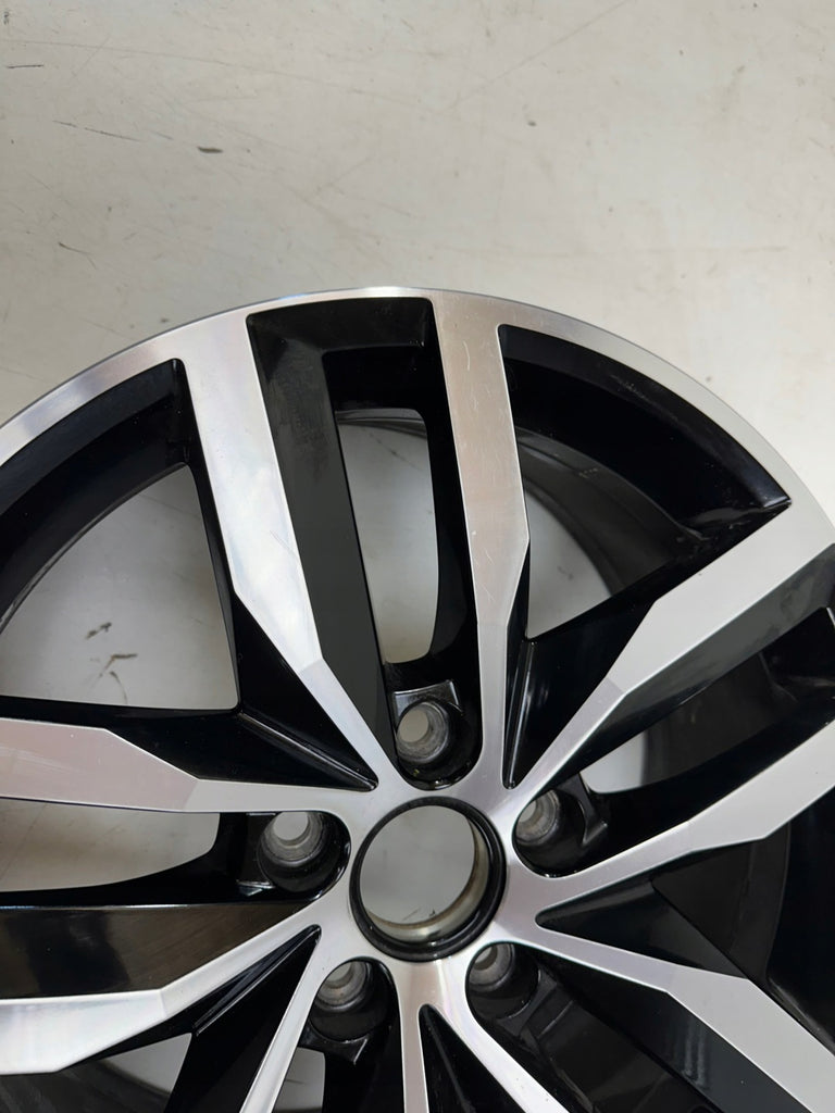 1x Alufelge 17 Zoll 7.0" 5x112 49ET VW Golf Vii Rim Wheel FEL8321945479za