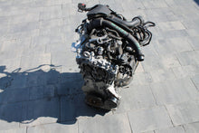 Laden Sie das Bild in den Galerie-Viewer, Motor Mercedes-Benz 282914 1.3 40PS Benzin Engine Komplett