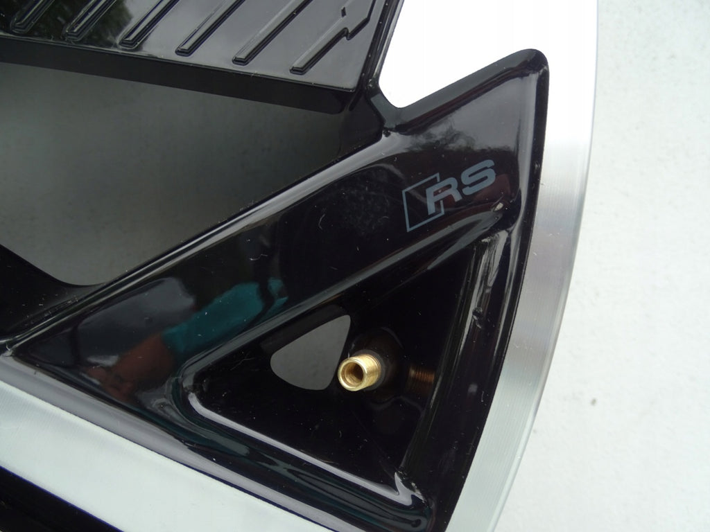 1x Alufelge 21 Zoll 8.5" 5x112 40ET Glanz Schwarz 89A601025A Audi E Tron FEL7559680858pa