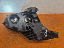 Laden Sie das Bild in den Galerie-Viewer, Frontscheinwerfer Ford Transit Courier 25370-R2X6-13E014AF Rechts Headlight SCH3900016360rw