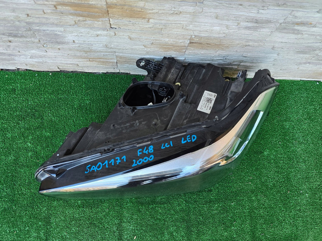 Frontscheinwerfer BMW X1 F48 5A01171 LED Links Scheinwerfer Headlight SCH4686026831og