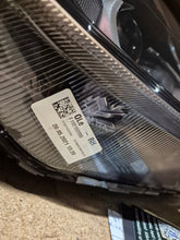 Laden Sie das Bild in den Galerie-Viewer, Frontscheinwerfer Kia Sportage F192102200 LED Rechts Scheinwerfer Headlight SCH2618241978lo