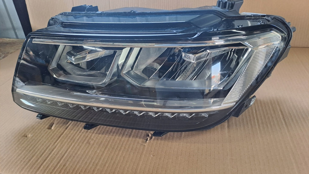 Frontscheinwerfer VW Tiguan 5NB941035B Links Scheinwerfer Headlight