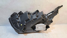 Laden Sie das Bild in den Galerie-Viewer, Frontscheinwerfer Kia Stonic 92102-H8 LED Rechts Scheinwerfer Headlight