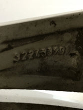 Load image into Gallery viewer, 1x Alufelge 18 Zoll 8.0" 5x108 42ET Glanz Silber 32243390 Volvo V60 S60 FEL8566453302sq