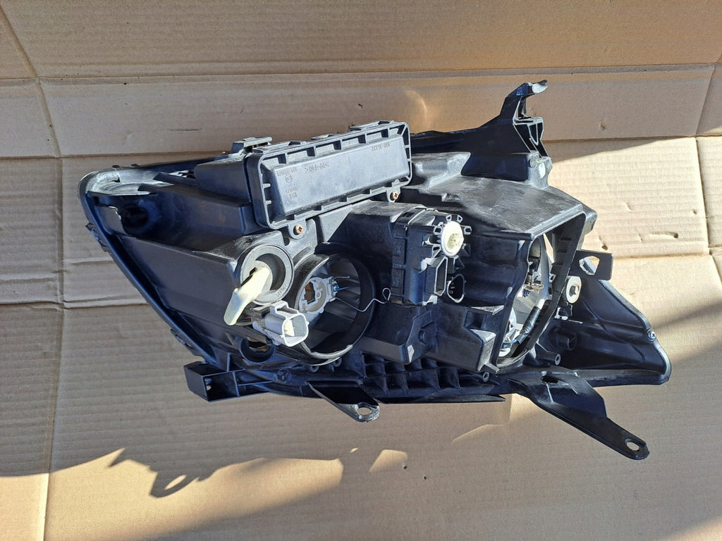 Frontscheinwerfer Toyota Avensis Links Scheinwerfer Headlight SCH5622764312eu