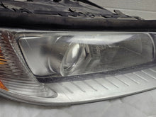Laden Sie das Bild in den Galerie-Viewer, Frontscheinwerfer Volvo V70 S80 31214348 Xenon Rechts Scheinwerfer Headlight SCH5576136117ve