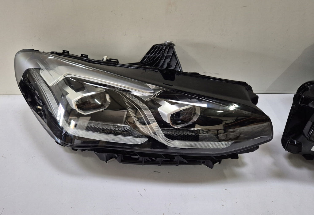 Frontscheinwerfer BMW 2 Active Tourer U06 5A42247 5A42248 Full LED Ein Satz SCH4504945217tf
