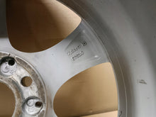 Load image into Gallery viewer, 1x Alufelge 17 Zoll 7.5&quot; 5x112 52,5ET Glanz Silber A2464010502 Mercedes-Benz