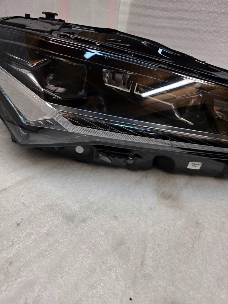 Frontscheinwerfer Skoda Superb 3P1941016B Rechts Scheinwerfer Headlight SCH5736177640rj