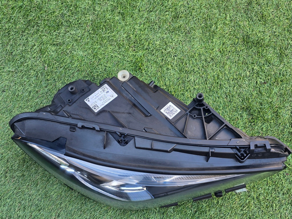 Frontscheinwerfer Mercedes-Benz Cla A1189062600 LED Rechts Headlight SCH6071530876vn