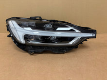 Laden Sie das Bild in den Galerie-Viewer, Frontscheinwerfer Volvo Xc60 II 32133549 Rechts Scheinwerfer Headlight SCH7193580764zy
