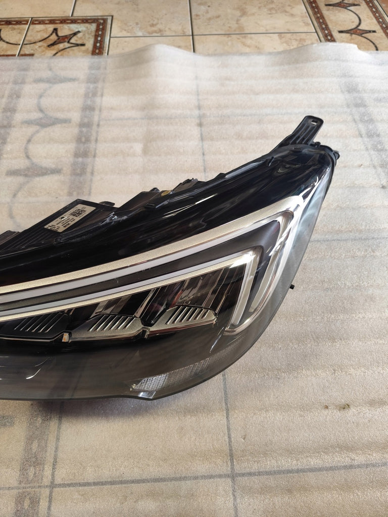 Frontscheinwerfer Opel Crossland X 462901423 39153500 Links Headlight