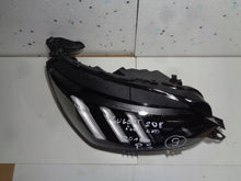 Laden Sie das Bild in den Galerie-Viewer, Frontscheinwerfer Peugeot II 208 9823193480 Full LED Rechts Headlight SCH8861021576oc