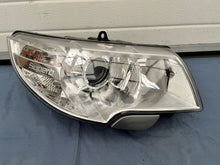 Laden Sie das Bild in den Galerie-Viewer, Frontscheinwerfer Skoda Superb II 3T1941016EE Xenon Rechts Headlight