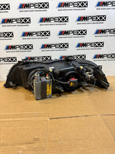 Load image into Gallery viewer, Frontscheinwerfer BMW E39 Xenon Rechts Scheinwerfer Headlight SCH2341060899aa