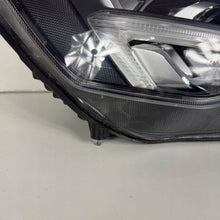 Load image into Gallery viewer, Frontscheinwerfer Ford Focus 7B13E014ED Rechts Scheinwerfer Headlight SCH3528149999xf