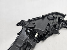 Load image into Gallery viewer, Frontscheinwerfer Toyota 4 Yaris SPP8569 Rechts Scheinwerfer Headlight