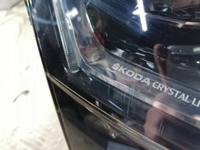 Laden Sie das Bild in den Galerie-Viewer, Frontscheinwerfer Skoda Superb III 3V1941016D Full LED Rechts Headlight