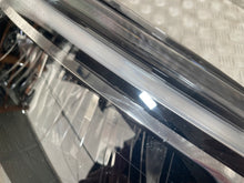 Load image into Gallery viewer, Frontscheinwerfer Renault Trafic 260102899R Full LED Rechts Headlight SCH3500636857vi