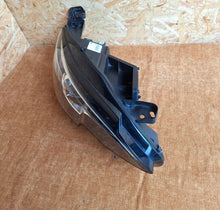 Laden Sie das Bild in den Galerie-Viewer, Frontscheinwerfer Peugeot 308 967783238001 LED Rechts Scheinwerfer Headlight SCH6485900157xz