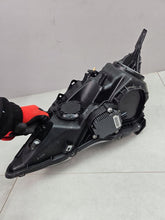 Laden Sie das Bild in den Galerie-Viewer, Frontscheinwerfer Honda Cr-V III 33100-8WW-G1 Xenon Rechts Headlight SCH8985857287qc