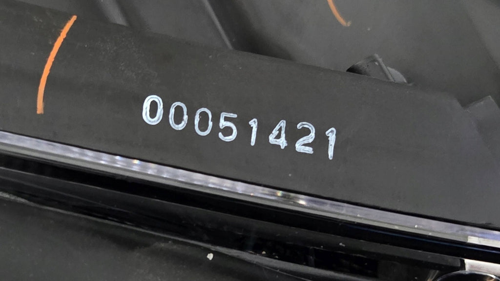 Frontscheinwerfer Mercedes-Benz W211 1437314390 Rechts Scheinwerfer Headlight SCH2752779401fs