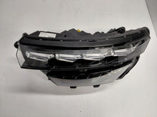 Laden Sie das Bild in den Galerie-Viewer, Frontscheinwerfer Skoda Kamiq 658941015B Full LED Links Scheinwerfer Headlight SCH9054212886qm