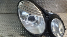 Laden Sie das Bild in den Galerie-Viewer, Frontscheinwerfer Mercedes-Benz W211 AWU15468 Rechts Scheinwerfer Headlight SCH5684912519lj