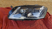 Load image into Gallery viewer, Frontscheinwerfer VW Passat B7 3AB941751 Links Scheinwerfer Headlight SCH9750716845lq