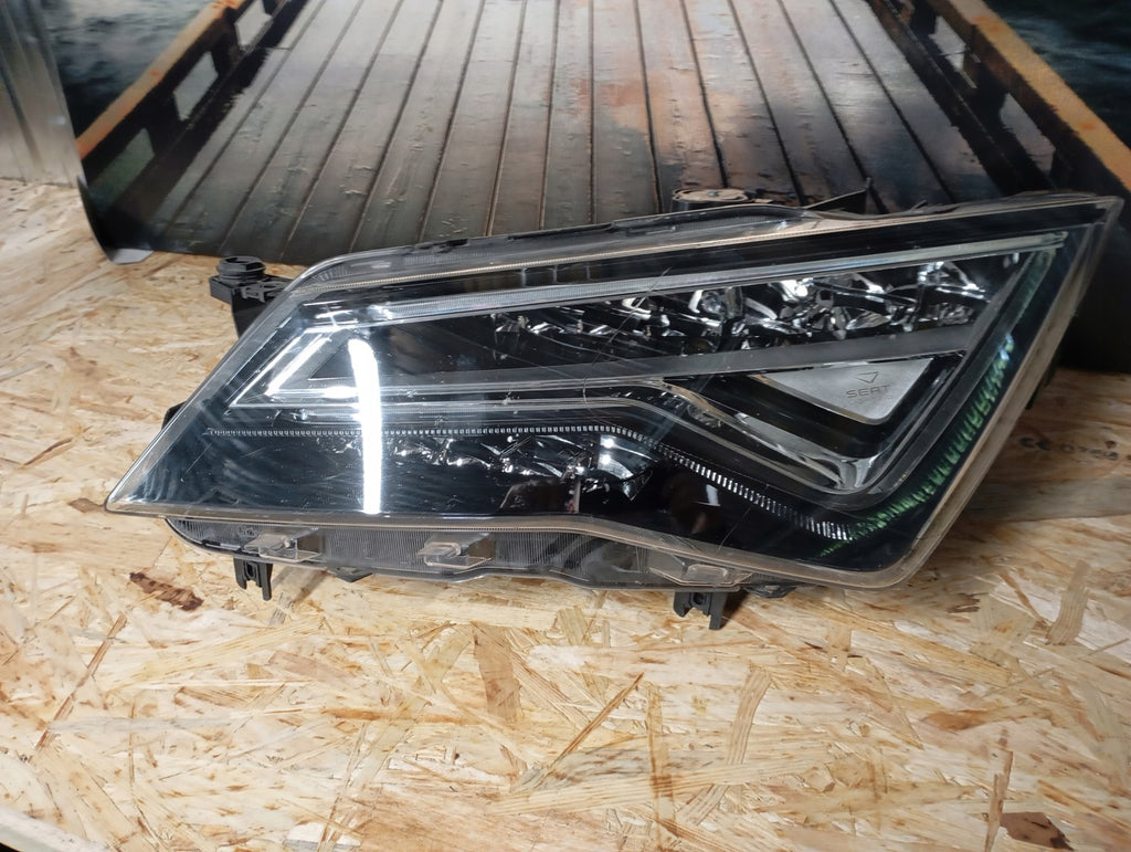 Frontscheinwerfer Seat Ateca 576941007D LED Ein Stück (Rechts oder Links)