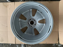 Laden Sie das Bild in den Galerie-Viewer, 1x Alufelge 19 Zoll 8.5" 5x115 4KE601025Q Audi E-Tron Etron Rim Wheel FEL2573026239iw