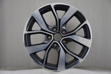 Load image into Gallery viewer, 1x Alufelge 17 Zoll 7.0" 5x114.3 43ET Glanz 403002961R Mg Rim Wheel FEL3377329164bm