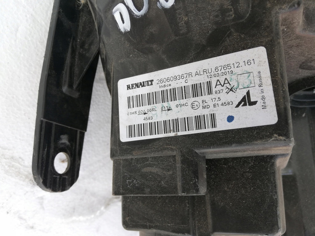 Frontscheinwerfer Dacia Duster 260609367R Links Scheinwerfer Headlight SCH9314856165nk