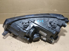 Laden Sie das Bild in den Galerie-Viewer, Frontscheinwerfer VW Caddy KOL141-U YW Rechts Scheinwerfer Headlight SCH5602216691dk