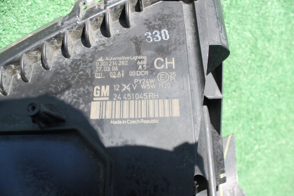 Frontscheinwerfer Opel Zafira B 24451045RH Xenon Rechts Scheinwerfer Headlight SCH4952726319pb