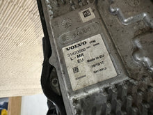 Load image into Gallery viewer, Frontscheinwerfer Volvo S90 V90 31386171 LED Rechts Scheinwerfer Headlight SCH4867703129tq