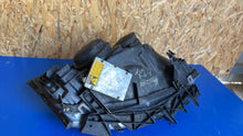 Load image into Gallery viewer, Frontscheinwerfer Saab 93 9-3 Xenon Links Scheinwerfer Headlight SCH5302168777ea