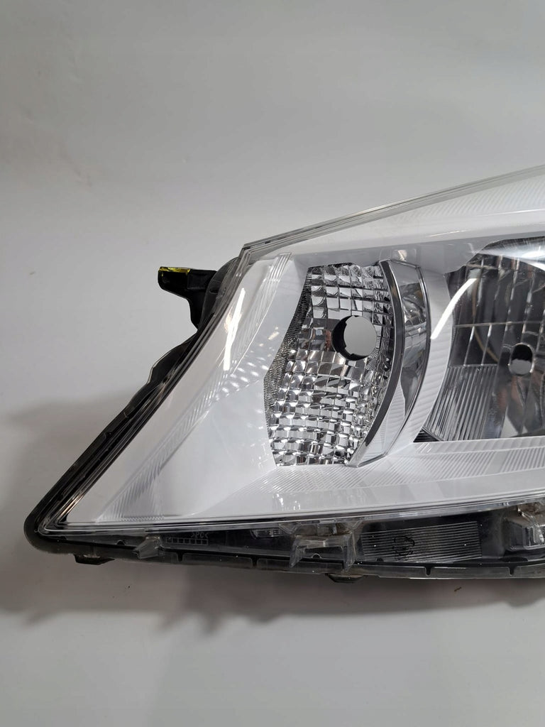 Frontscheinwerfer Toyota Yaris Links Scheinwerfer Headlight