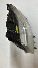 Laden Sie das Bild in den Galerie-Viewer, Frontscheinwerfer Saab 93 9-3 Xenon Links Scheinwerfer Headlight