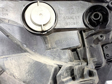 Laden Sie das Bild in den Galerie-Viewer, Frontscheinwerfer Toyota Rav 4 IV W3049 Links Scheinwerfer Headlight SCH1475757953ee
