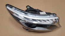 Laden Sie das Bild in den Galerie-Viewer, Frontscheinwerfer Mercedes-Benz Vito W447 A4479060201 Rechts Headlight SCH6182375989gq