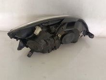 Laden Sie das Bild in den Galerie-Viewer, Frontscheinwerfer Skoda Fabia II Roomster 10-14R Links Scheinwerfer Headlight SCH1399979487if