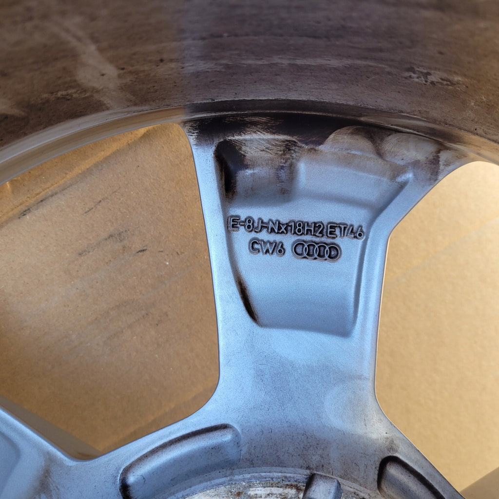 1x Alufelge 18 Zoll 8.0" 5x112 8Y0601025CP Audi A3 Rim Wheel FEL9475105051xm