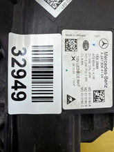 Laden Sie das Bild in den Galerie-Viewer, Frontscheinwerfer Mercedes-Benz W247 A2479064104 LED Links Headlight SCH4181733311cq