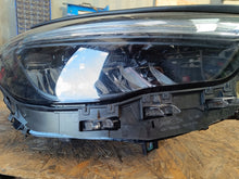 Laden Sie das Bild in den Galerie-Viewer, Frontscheinwerfer Mercedes-Benz W247 A2479066207 LED Rechts Headlight SCH3492510792yp