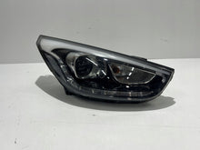 Laden Sie das Bild in den Galerie-Viewer, Frontscheinwerfer Hyundai Ix35 Xenon Rechts Scheinwerfer Headlight SCH3693983212tz