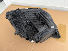 Laden Sie das Bild in den Galerie-Viewer, Frontscheinwerfer Mercedes-Benz W247 A2479061305 LED Links Headlight SCH7173970086xk