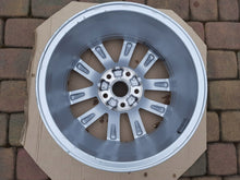 Load image into Gallery viewer, 1x Alufelge 16 Zoll 6.5" 5x112 41ET Silber 3G0601025 VW Passat B8 Rim Wheel FEL1584819825bt